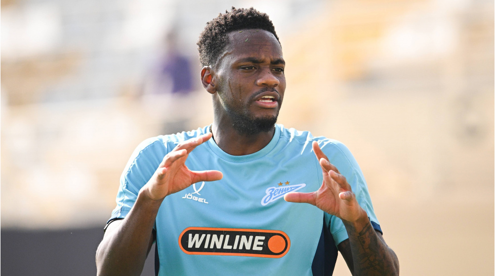Zenit, Jhon Durán’ın kiralık sözleşmesinin sona erdiğini açıkladı